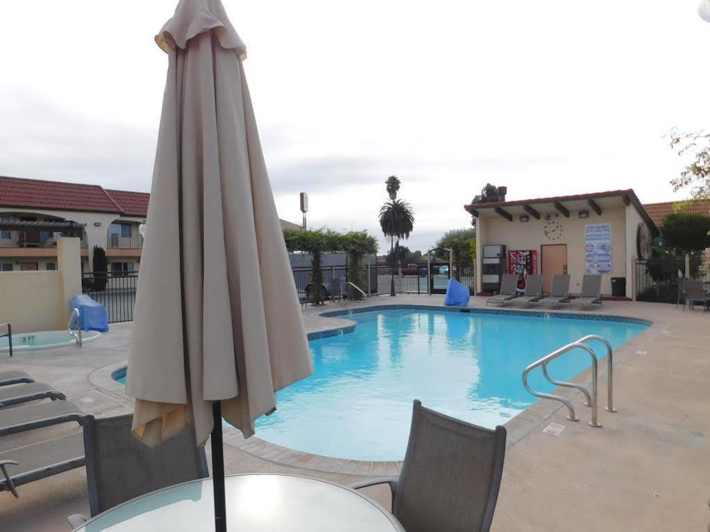 Laurel Inn & Conference Center Σαλίνας Εξωτερικό φωτογραφία